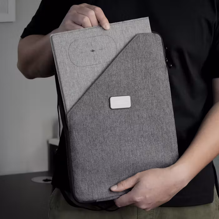 EvoPad Charge Brand Charger (RPET) - alternate view